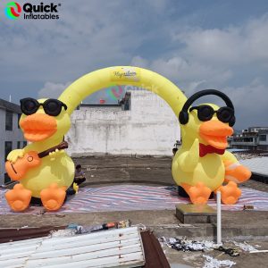 inflatable duck arch