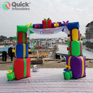 Inflatable Gift Box Arch with “Merry Chirstmas” Banner Christmas Entrance Decoration Inflatable Gate for Holiday/Events